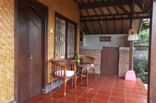 Hostal Budi House Bungalows