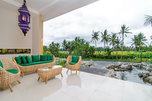 Green Field Hotel And Restaurant