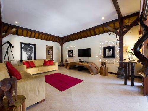 Villa San
