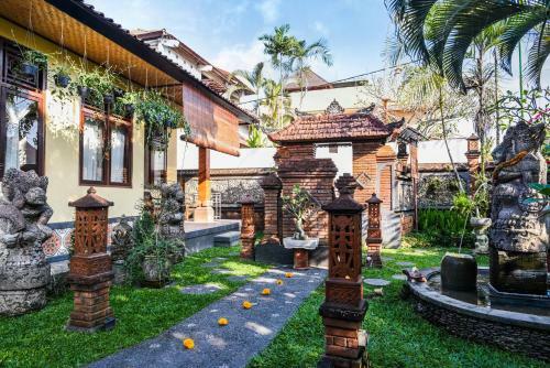 Hostal Pondok Oka Homestay