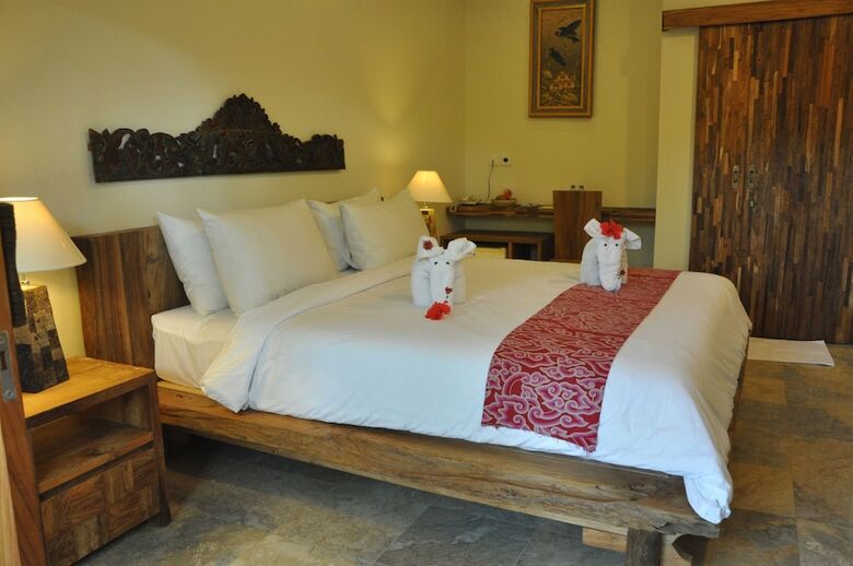 Hotel Sri Ratih Cottages