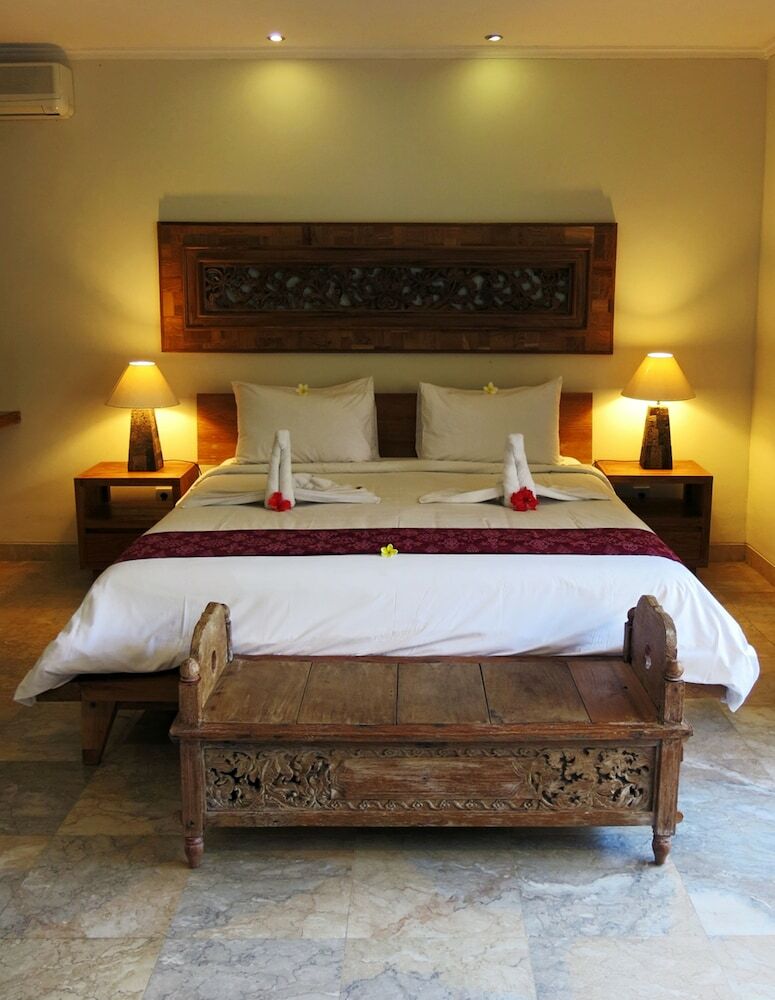 Hotel Sri Ratih Cottages