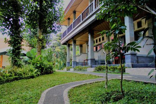 Hostal Adi Jaya Cottages