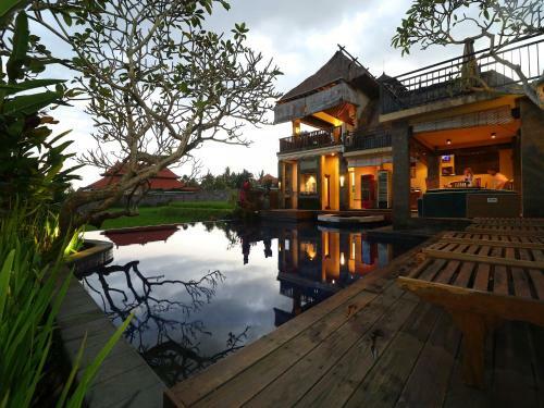 Hotel Biyukukung Suite & Spa