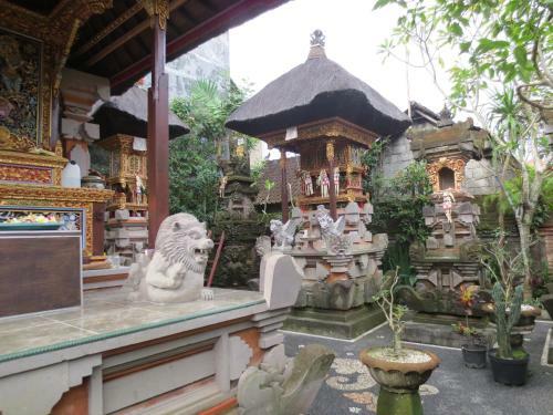 Hostal Indra Homestay