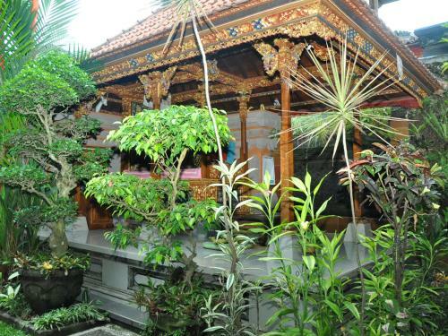 Hostal Indra Homestay