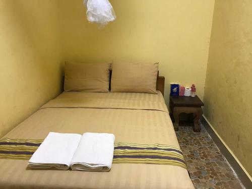 Hostal Manel Guesthouse And Restaurant
