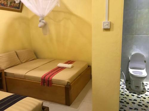 Hostal Manel Guesthouse And Restaurant
