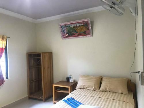 Hostal Manel Guesthouse And Restaurant