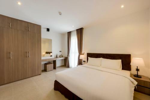 Residence 105 Hotel And Apartment