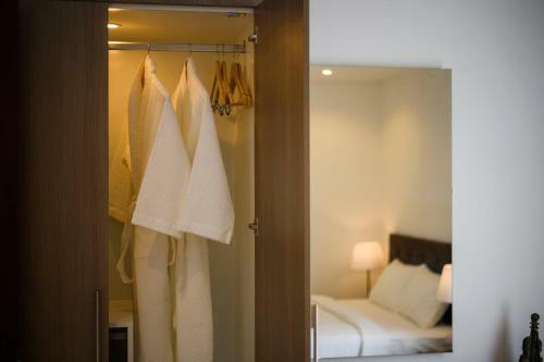 Residence 105 Hotel And Apartment