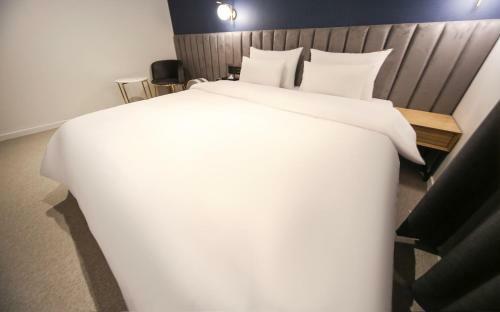 Motel Hotel Lazy Heaven