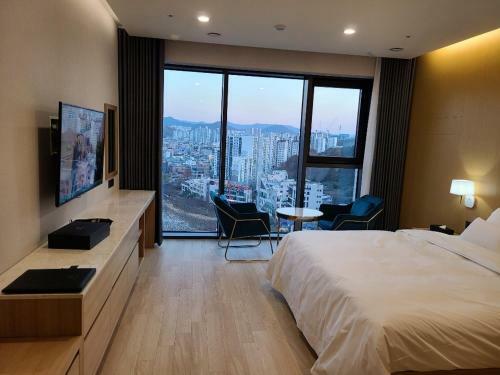 Cs Hotel