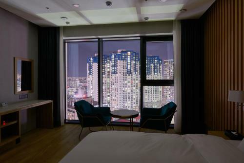 Cs Hotel