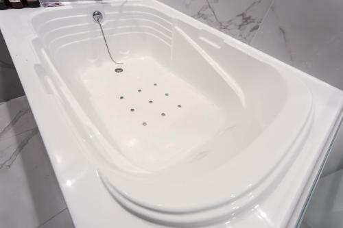 Seomyeon Brown-dot Hotel Gold