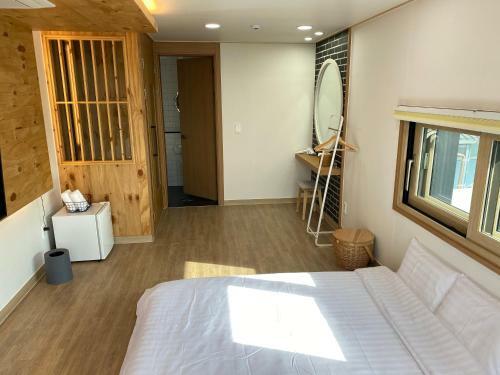 Hostal 38th Street Guesthouse