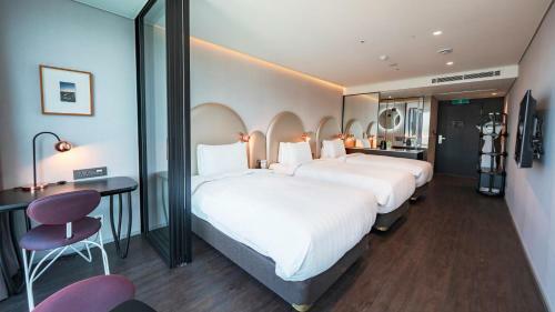 Lavalse Hotel
