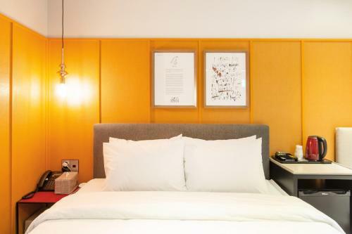 Brown Dot Hotel Centum