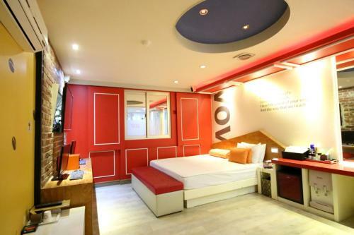 Dongrae Vov Hotel