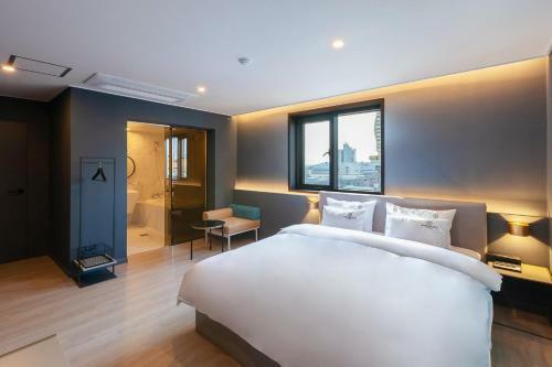 Browndot Hotel Sasang Renecite
