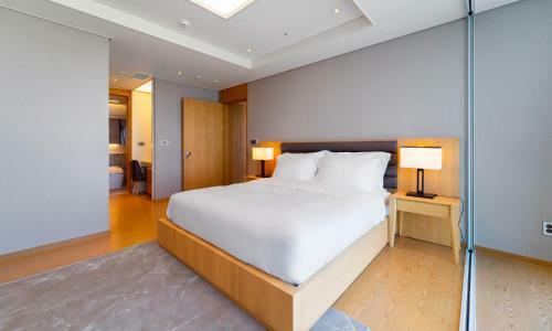 Hotel Grand Lct Residence