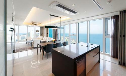 Hotel Grand Lct Residence