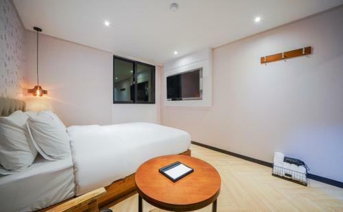 The Stone Bridge Hotel Dongnae