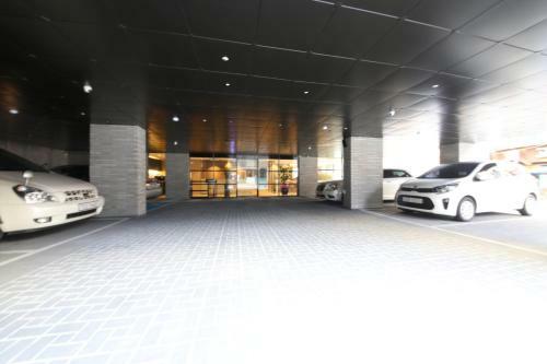 The Van Hotel