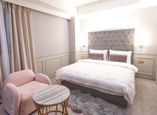 Denbasta Signature Hotel