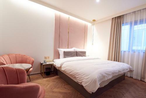 Denbasta Signature Hotel