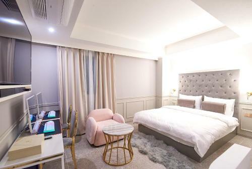 Denbasta Signature Hotel