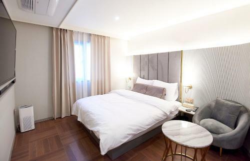 Denbasta Signature Hotel