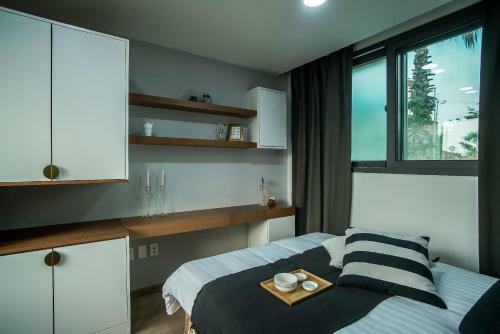 Villa Aewol Bada Town House