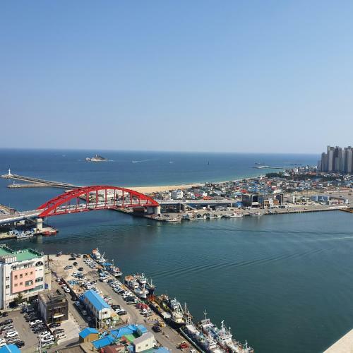 Aparthotel World State Hotel Sokcho