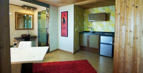 Elroman Pension