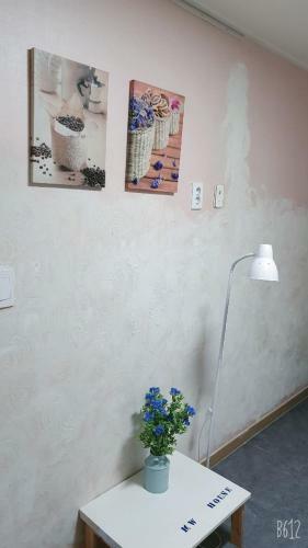 Hostal Mw House