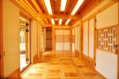 Lodge Healing Hanok Chaihyodang