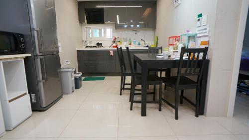 Hostal K-house Sinsa