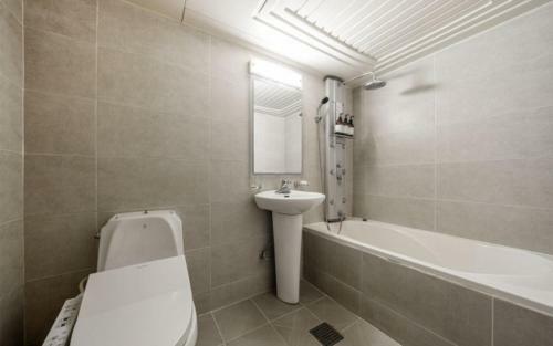 Number 25 Hotel Hongdae Shinchon