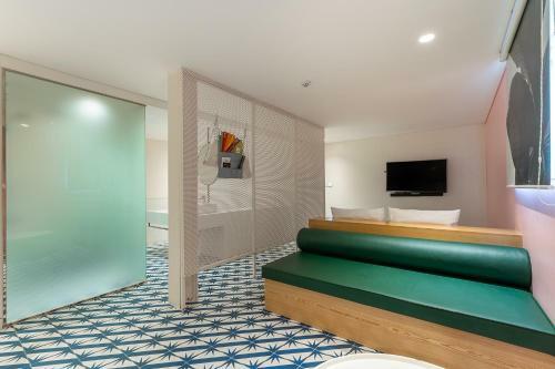 Jamsil Eppeuda Hotel