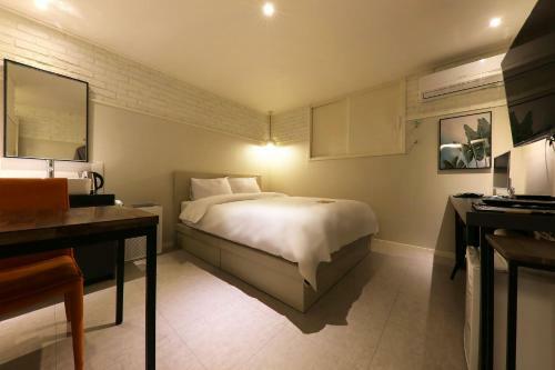 Hotel Yam