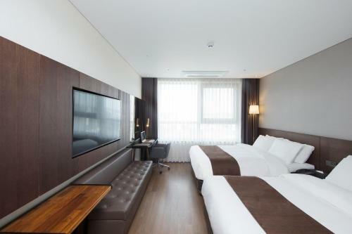 Hotel Ramada By Wyndham Daejeon