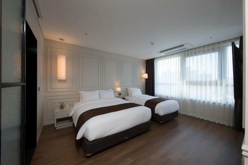 Hotel Ramada By Wyndham Daejeon