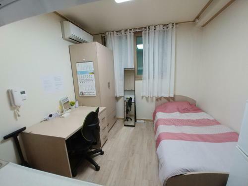 Apartamento Hongdae Sinchon Yeonhui House B Floor
