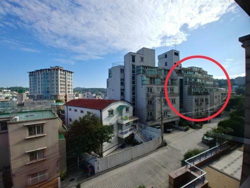 Apartamento Hongdae Sinchon Yeonhui House B Floor