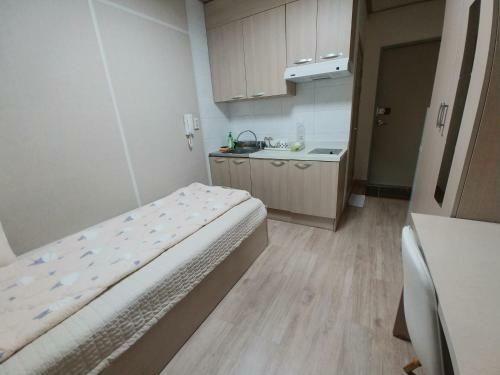 Apartamento Hongdae Sinchon Yeonhui House B Floor