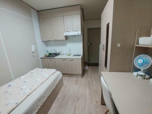 Apartamento Hongdae Sinchon Yeonhui House B Floor