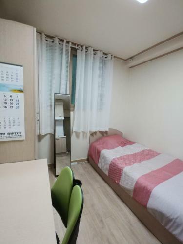 Apartamento Hongdae Sinchon Yeonhui House B Floor
