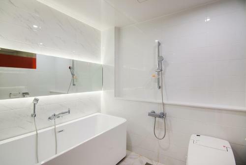 Blo By Blo Hotel