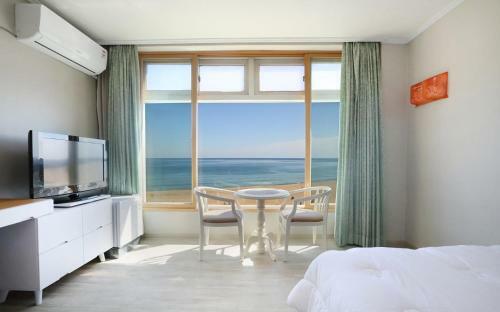 Motel Naksan World Beach